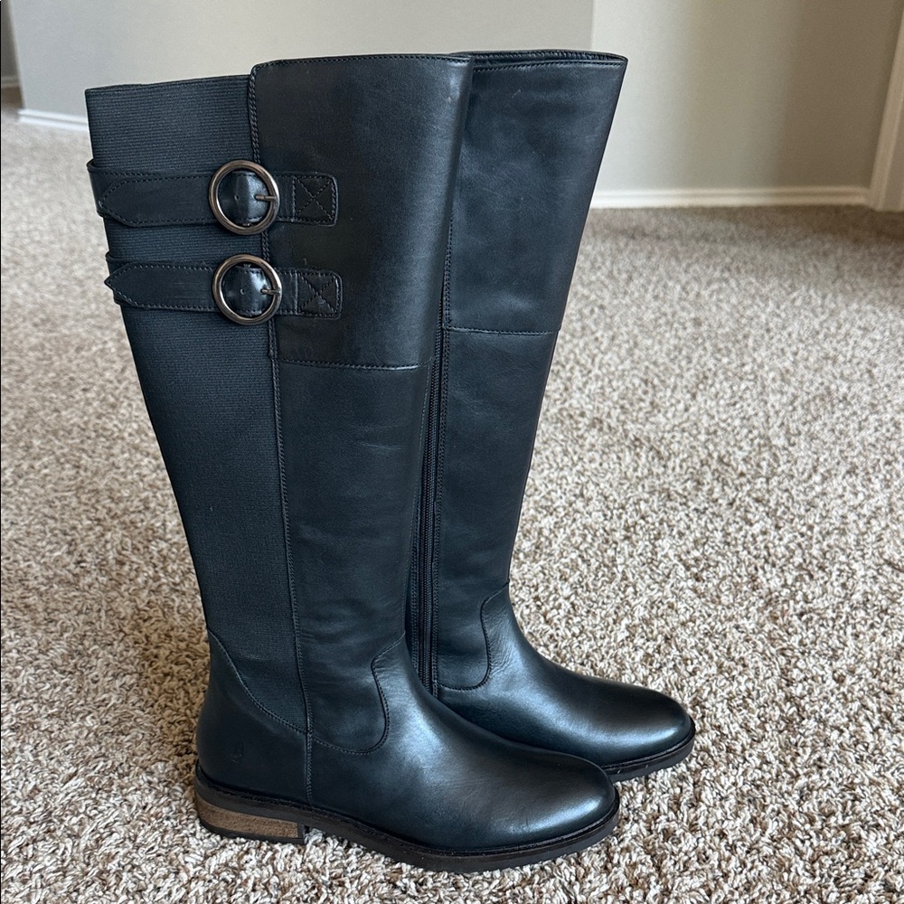 Black Knee-High Women's Boots
